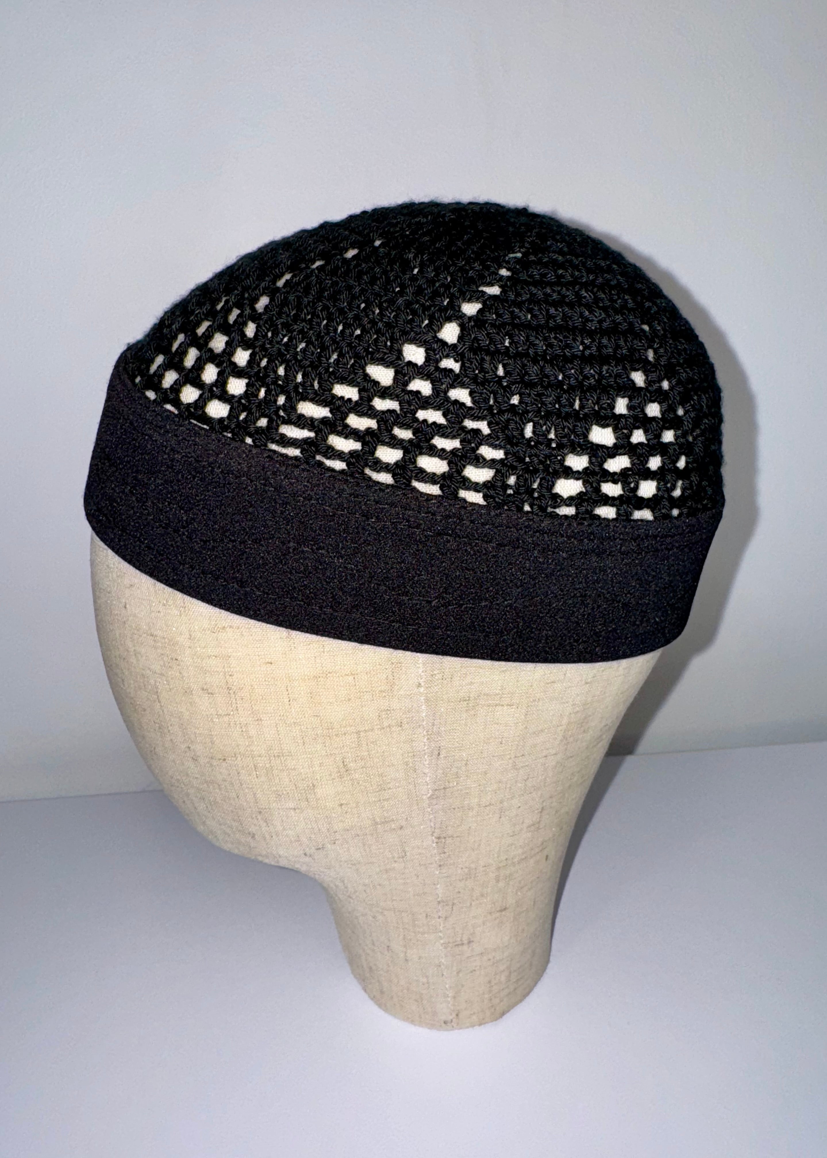 Chachia Salam | Noir